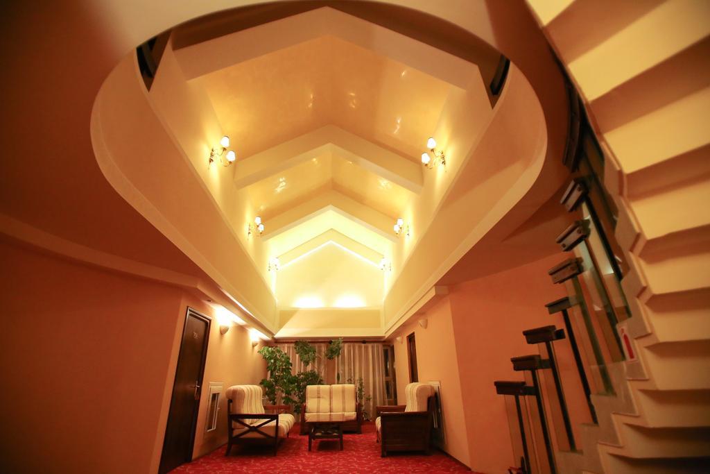 Hotel Mara Baia Mare Exterior photo